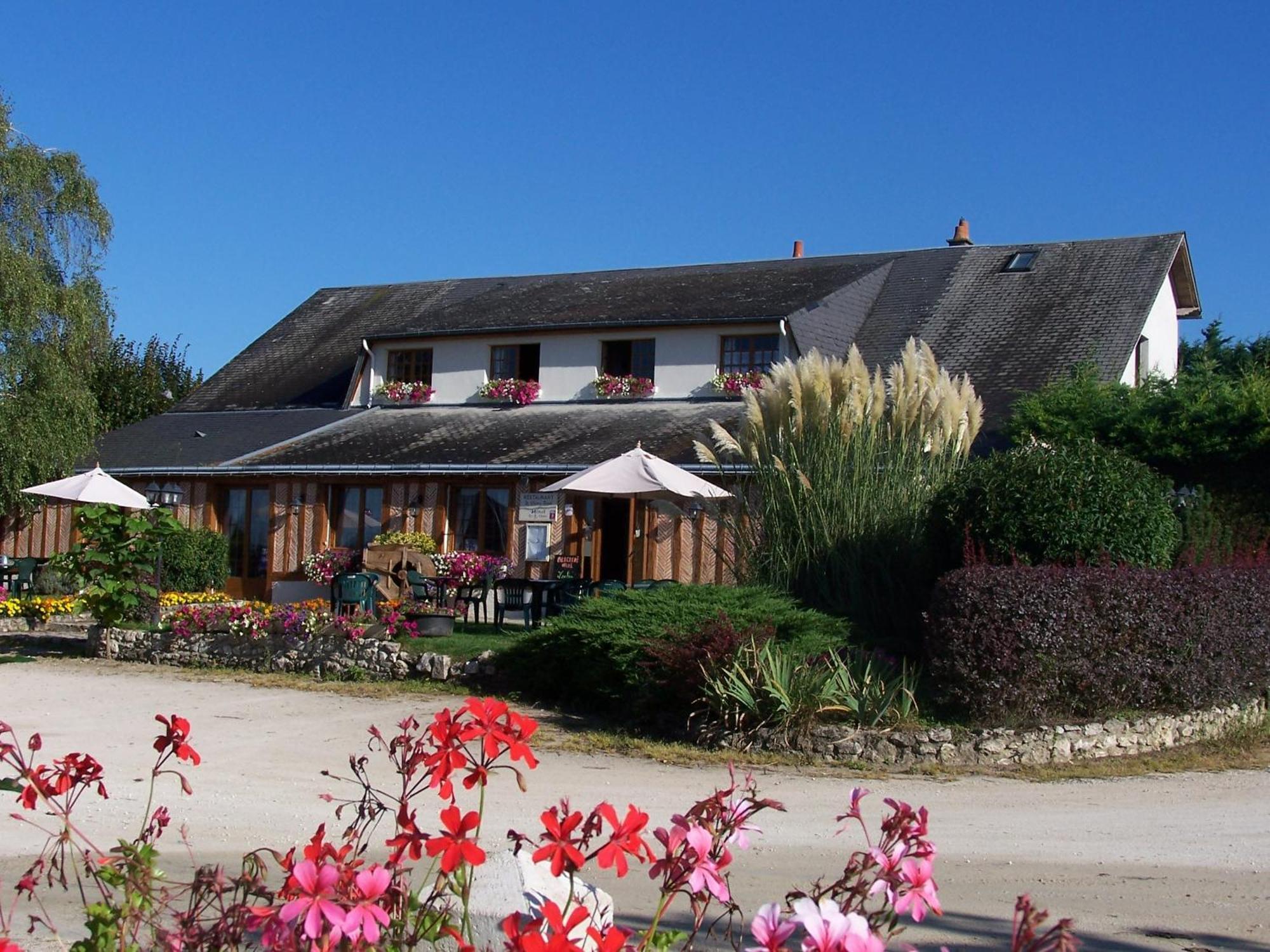 Logis Hotel Restaurant Le Vieux Fusil Soings-en-Sologne Dış mekan fotoğraf